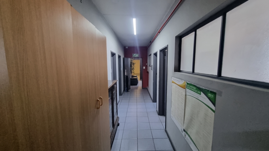 To Let commercial Property for Rent in Parow Industrial Western Cape